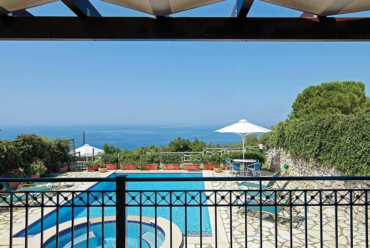 Efrosini Villa Lassi