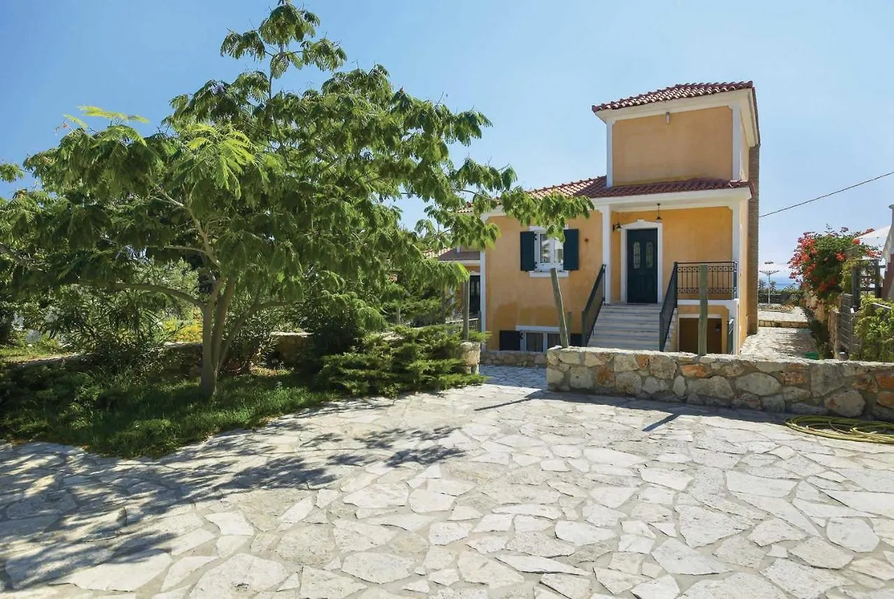 Efrosini Villa Lassi